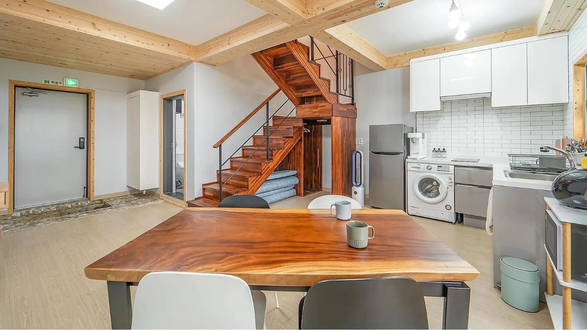 Jeju Hoyeongfarm Stay Guest house